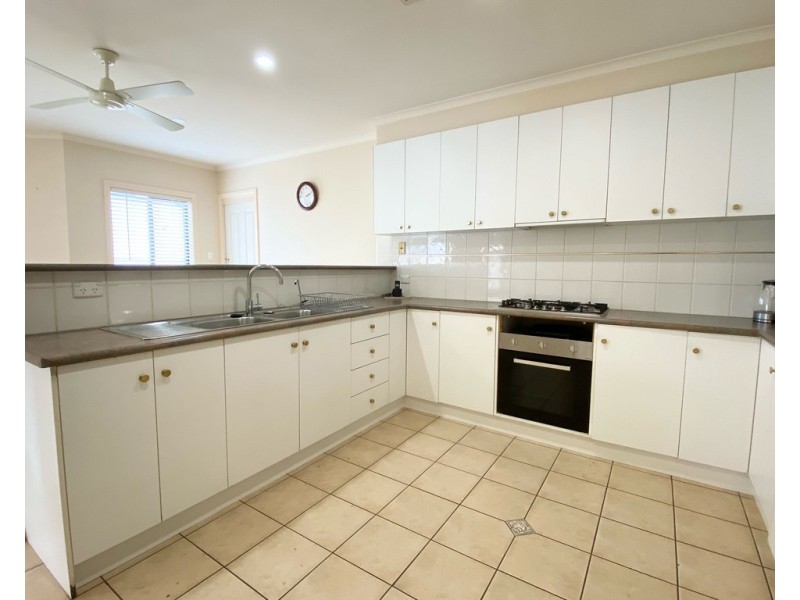 8B EAST STREET, Yoogali NSW 2680