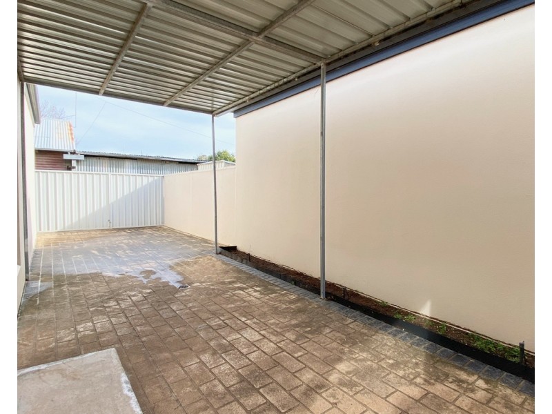 8B EAST STREET, Yoogali NSW 2680