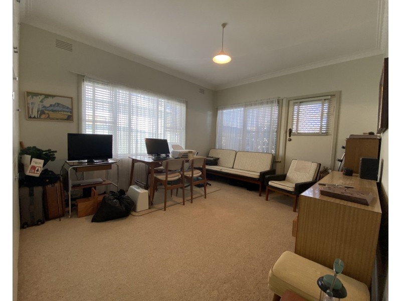 62 Gordon Avenue, Griffith NSW 2680