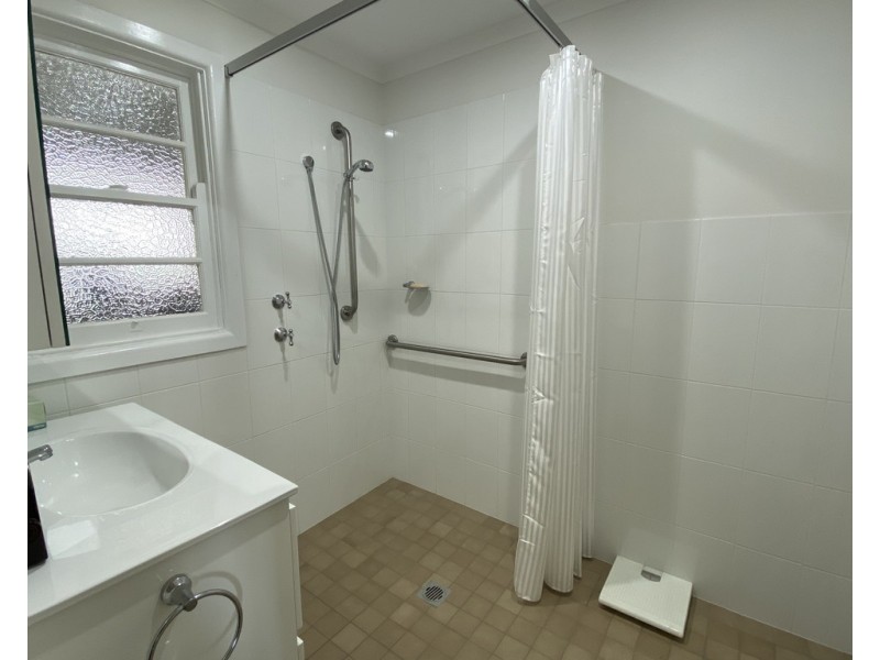 62 Gordon Avenue, Griffith NSW 2680