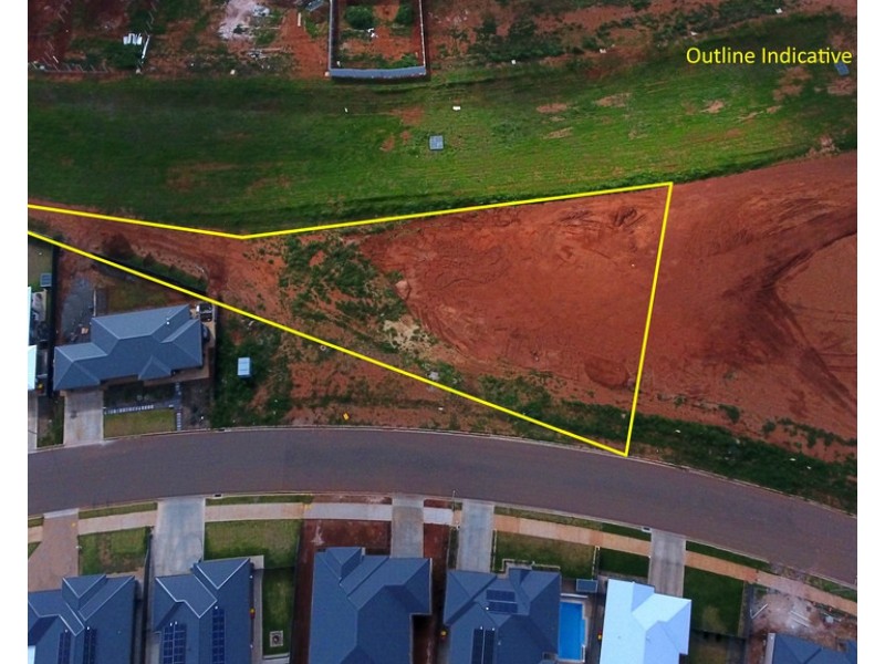 77 Gillmartin Drive, Griffith NSW 2680