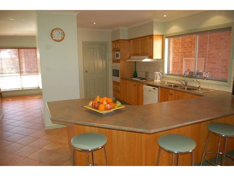 2 Elder Road, Griffith NSW 2680
