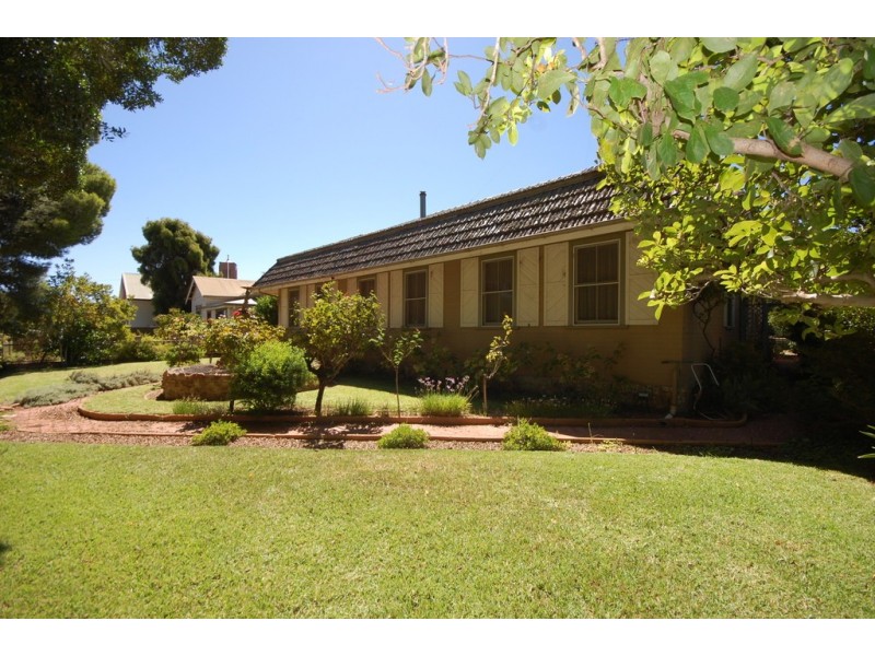 101 Binya Street, Griffith NSW 2680