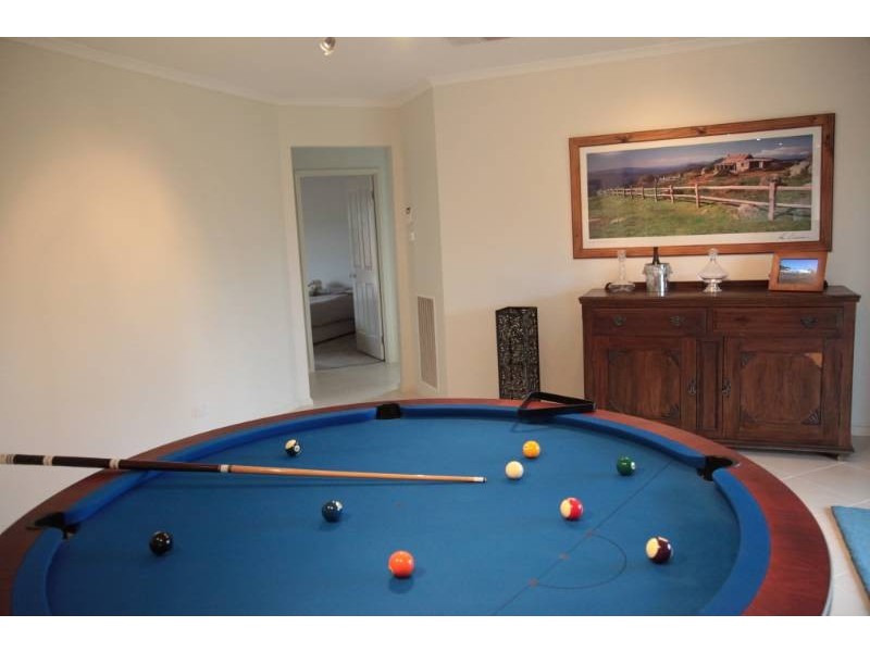 5 Elizabeth Drive, Lake Wyangan NSW 2680
