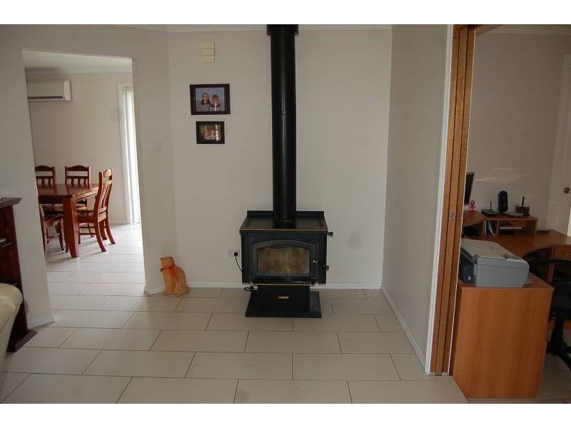 15 Foreshaw Avenue, Griffith NSW 2680