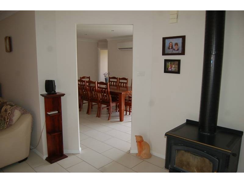 15 Foreshaw Avenue, Griffith NSW 2680