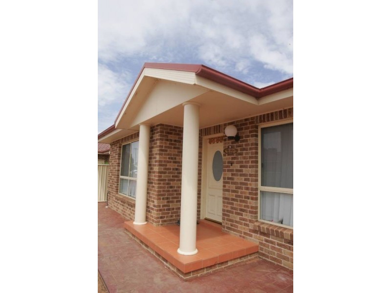 17 Belford Road, Griffith NSW 2680