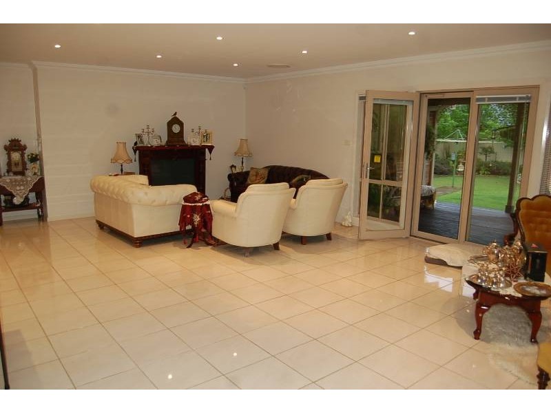 7 Dickson Rd, Griffith NSW 2680