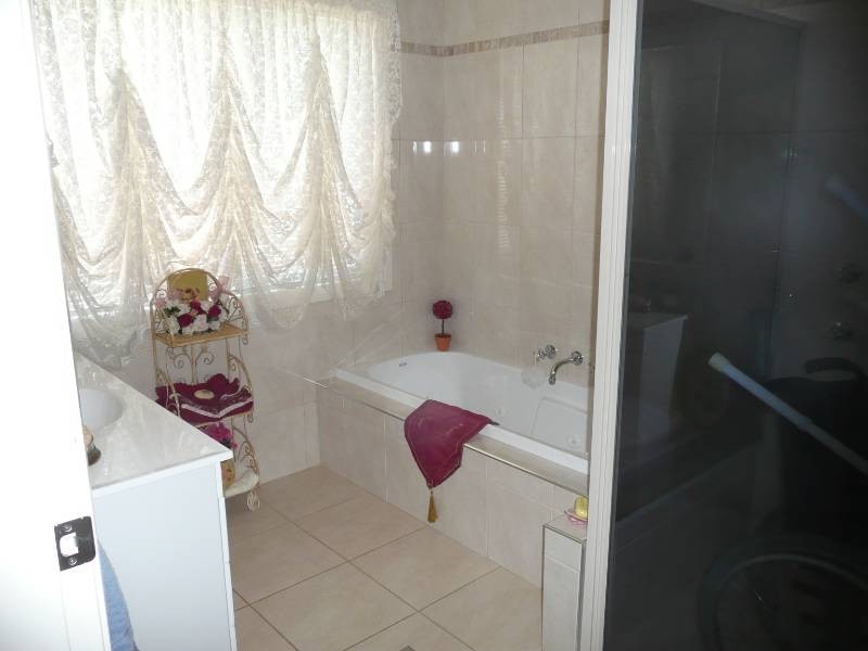 7 Dickson Rd, Griffith NSW 2680