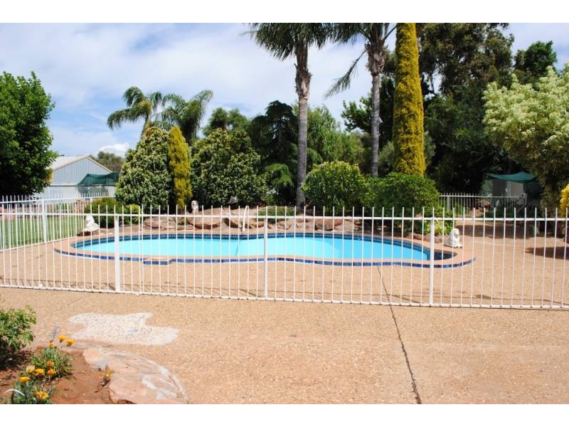 10  Rankin Springs Road, Beelbangera NSW 2680