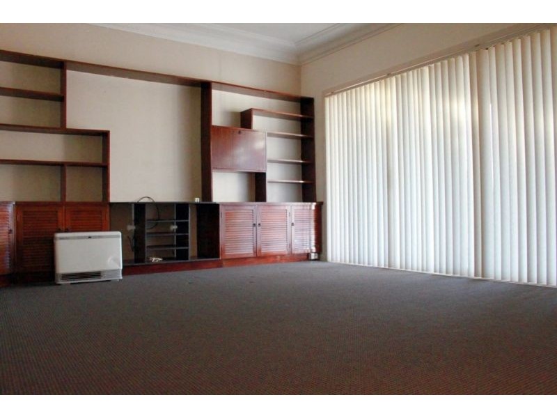 54 Wood Road, Griffith NSW 2680