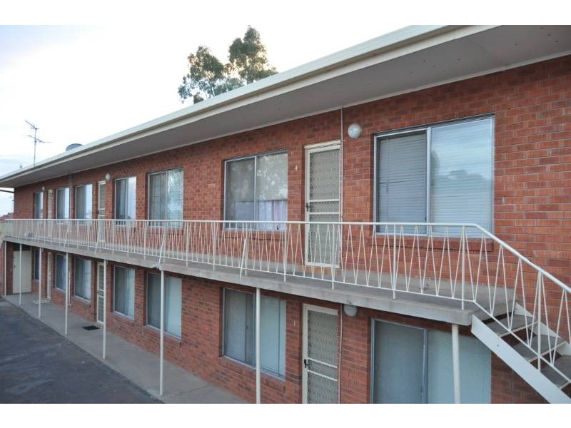 248 Wakaden Street, Griffith NSW 2680