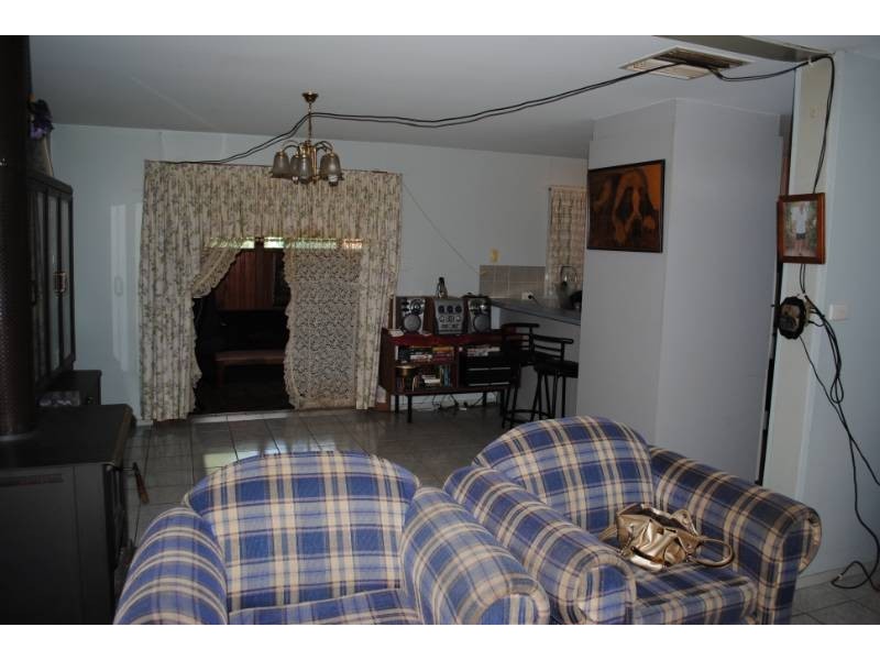 2b Narrand Street, Darlington Point NSW 2706