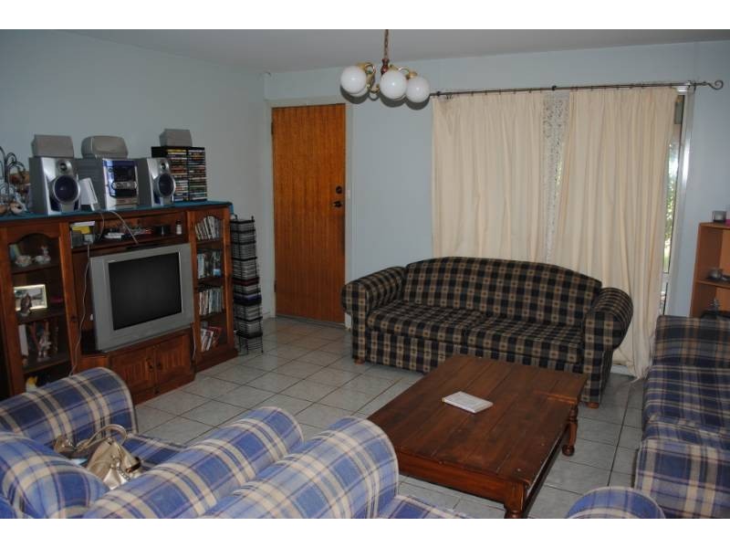 2b Narrand Street, Darlington Point NSW 2706