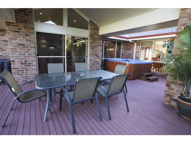2 Mardon Place, Griffith NSW 2680