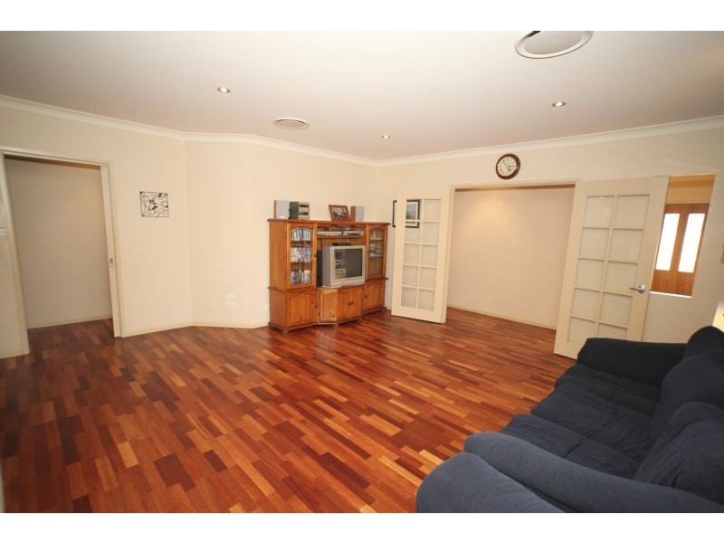 2 Mardon Place, Griffith NSW 2680
