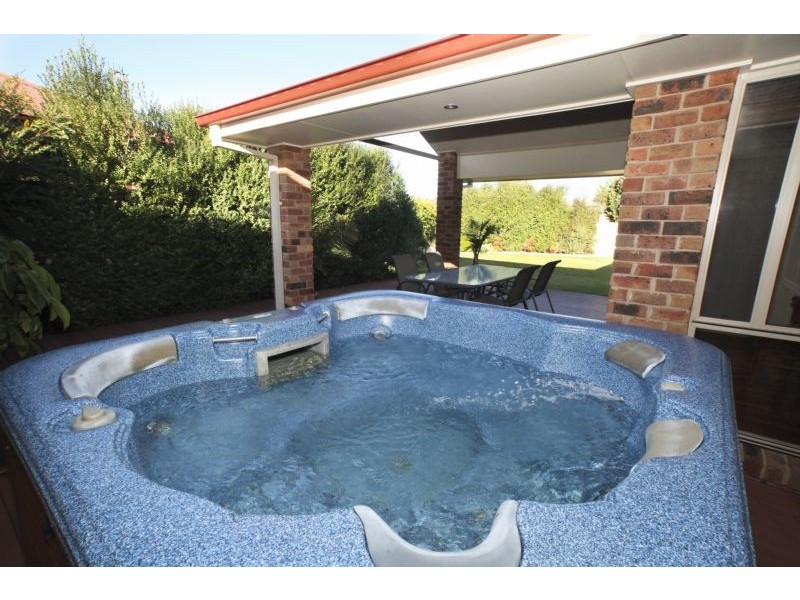 2 Mardon Place, Griffith NSW 2680