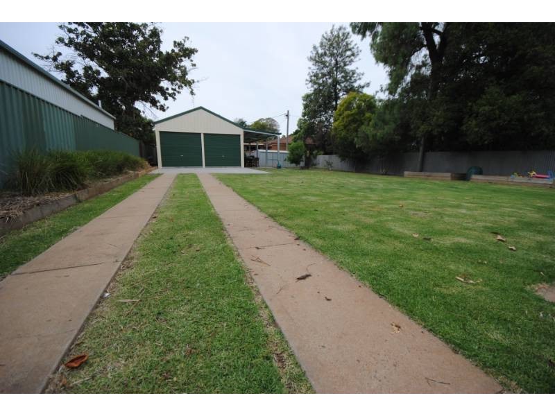 5  Konoa Street, Griffith NSW 2680