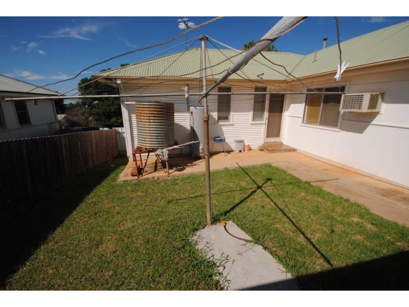 75 Macarthur Street, Griffith NSW 2680