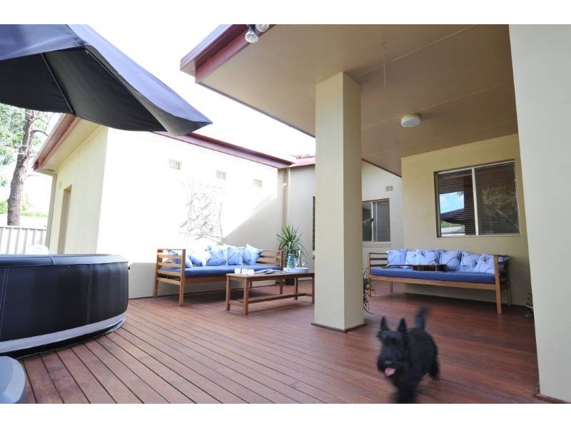 9  Kelly Avenue, Griffith NSW 2680