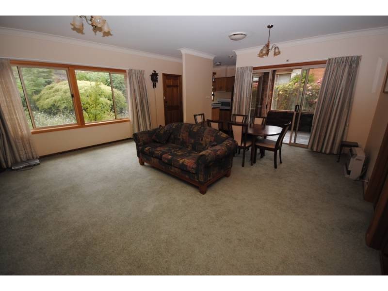 1/54  Messner Street, Griffith NSW 2680