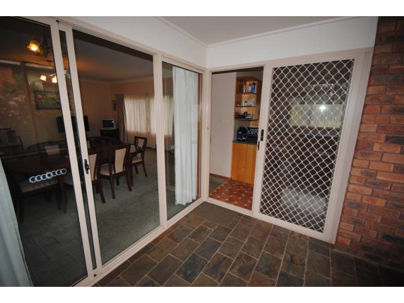 1/54  Messner Street, Griffith NSW 2680