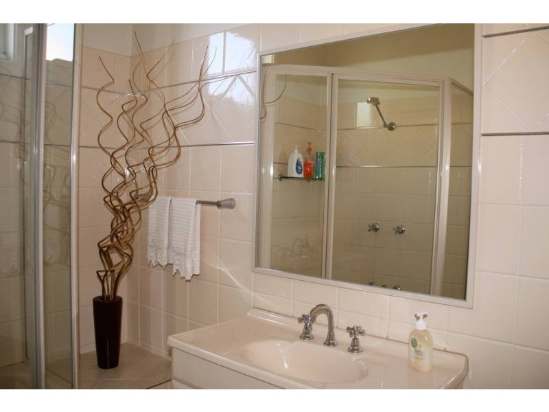 64  Coolah Street, Griffith NSW 2680