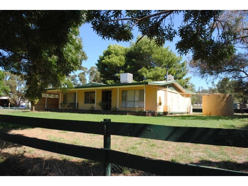 Kurrajong Park, Goolgowi NSW 2652