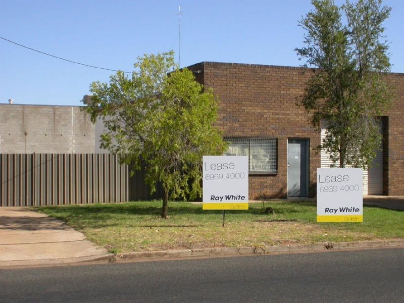 12 WHYBROW STREET, Griffith NSW 2680