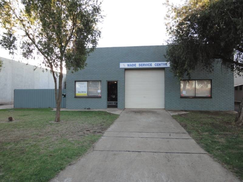 12 WHYBROW STREET, Griffith NSW 2680