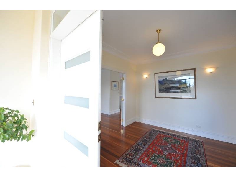 4 Ignatius Court, Yoogali NSW 2680