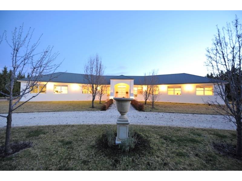 4 Ignatius Court, Yoogali NSW 2680