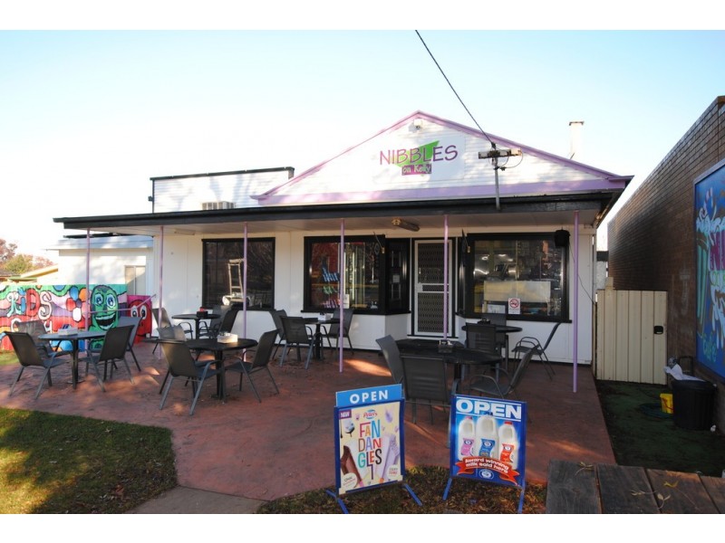 4-6 Kelly Avenue, Griffith NSW 2680