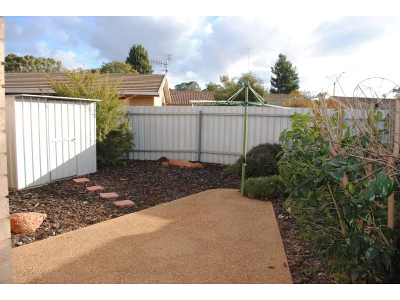 Unit 5, 2-4 Hoad Street, Griffith NSW 2680