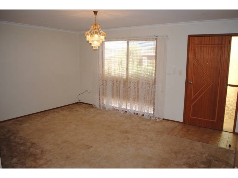 Unit 5, 2-4 Hoad Street, Griffith NSW 2680