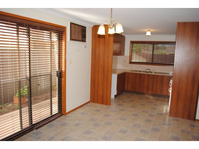 Unit 5, 2-4 Hoad Street, Griffith NSW 2680