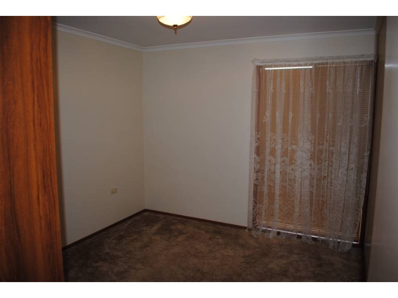 Unit 5, 2-4 Hoad Street, Griffith NSW 2680