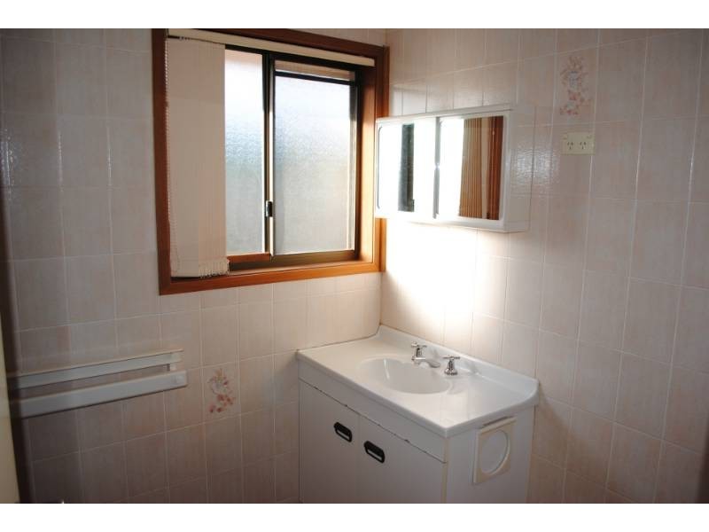 Unit 5, 2-4 Hoad Street, Griffith NSW 2680