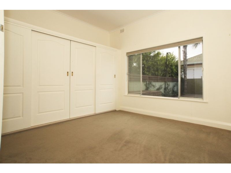 28 Wilga Street, Hanwood NSW 2680