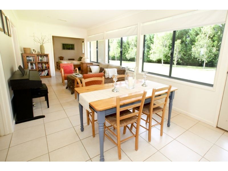 3 Elizabeth Drive, Lake Wyangan NSW 2680