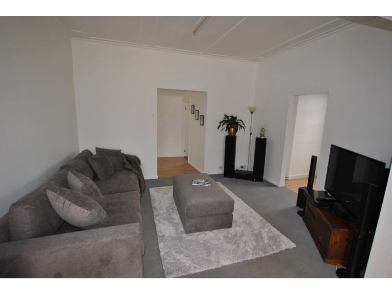 126 Merrigal Street, Griffith NSW 2680