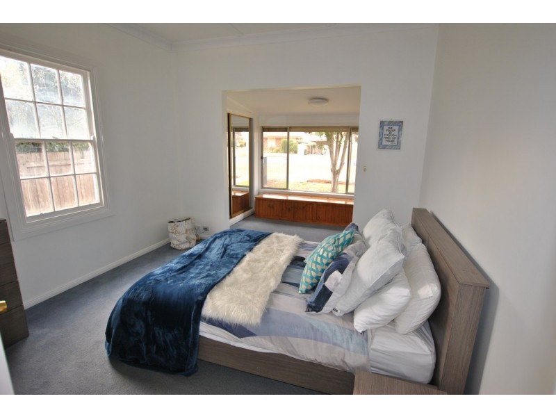 126 Merrigal Street, Griffith NSW 2680