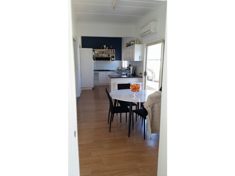 126 Merrigal Street, Griffith NSW 2680