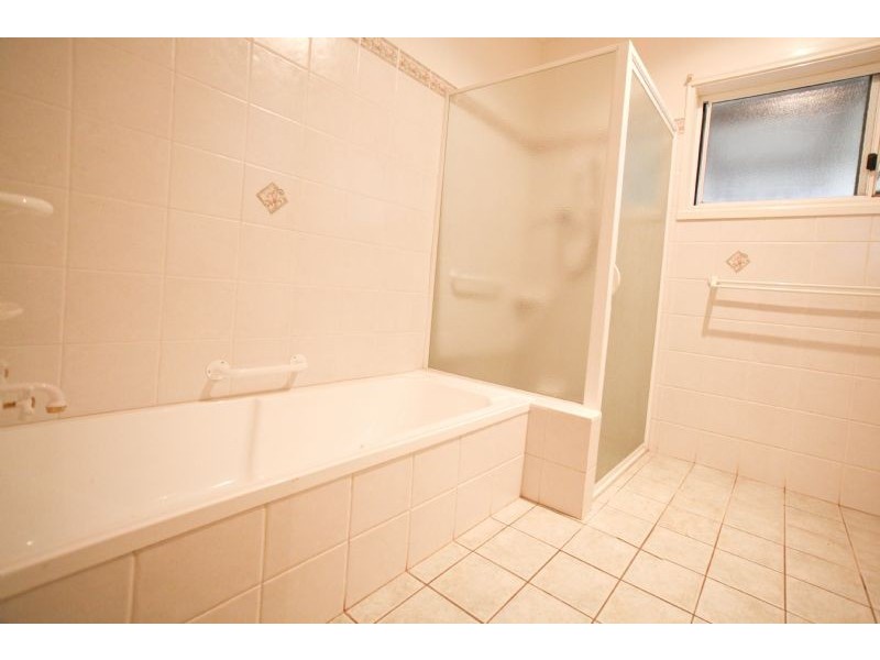 57 Langley Cres, Griffith NSW 2680
