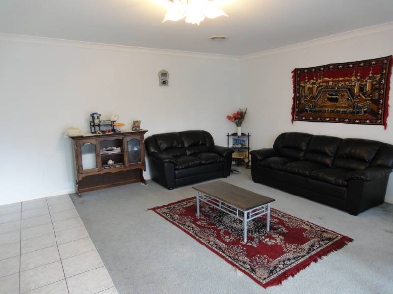 20 Nelson Dr, Griffith NSW 2680