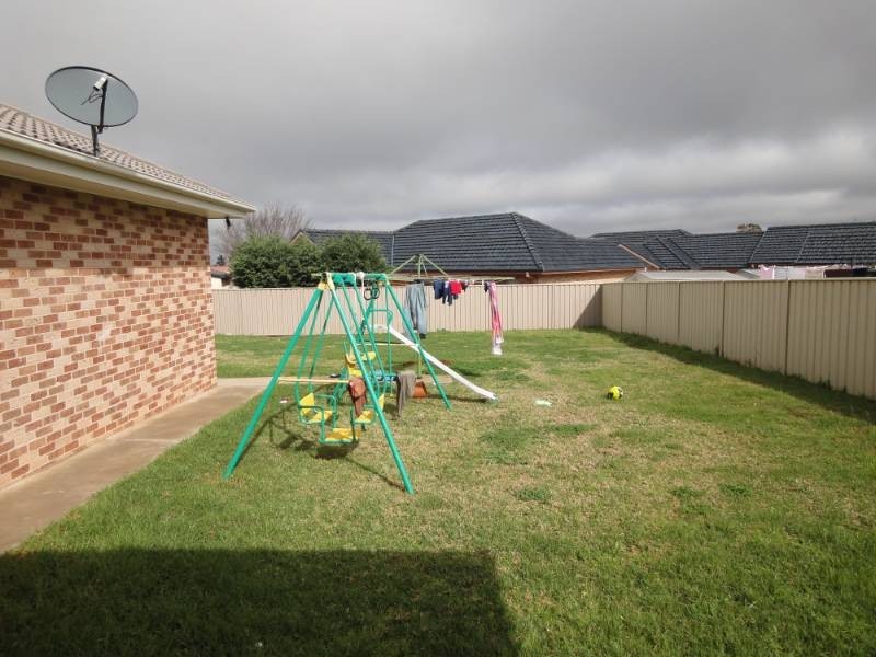 20 Nelson Dr, Griffith NSW 2680