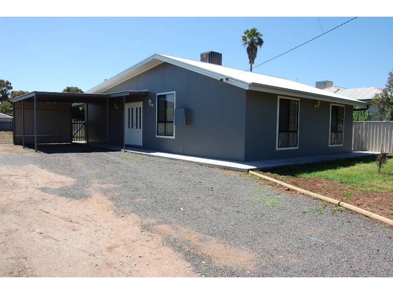 7 Wattle Street, Hanwood NSW 2680