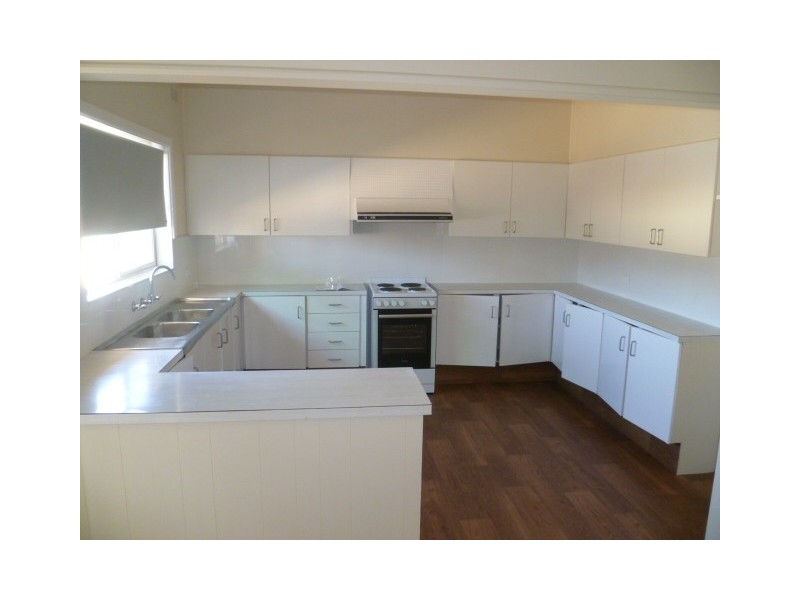 5 Gibbs St, Griffith NSW 2680