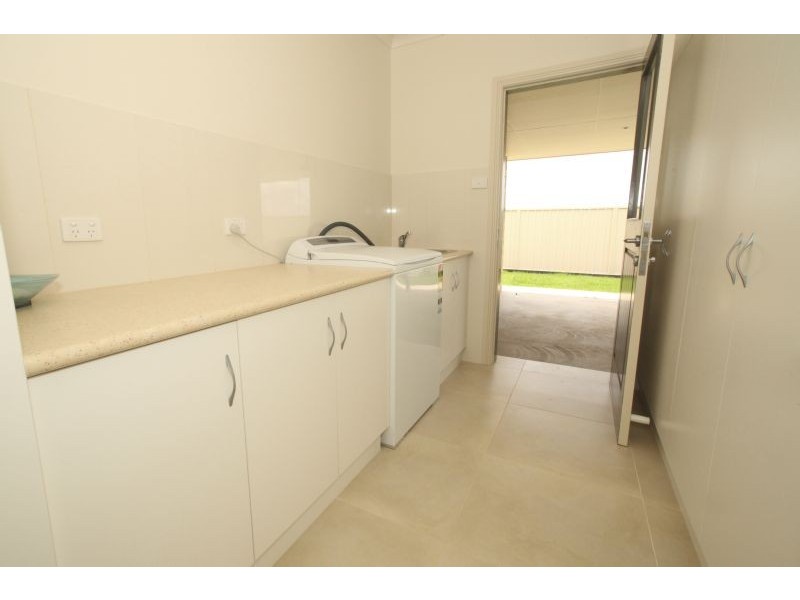 36 Madden Drive, Griffith NSW 2680