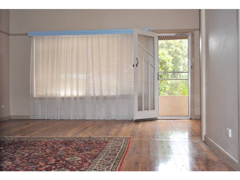 8 Doongara Street, Griffith NSW 2680